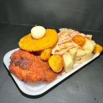 Bombón de pollo + Papas a la francesa