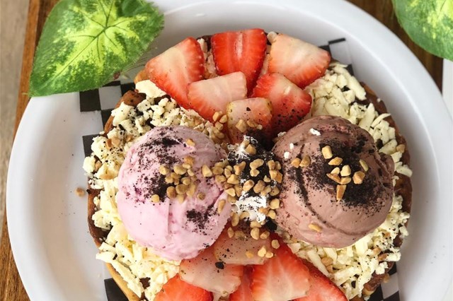 especial Waffle Especial - Image 1